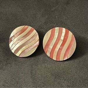 Vintage shell clip on earrings
